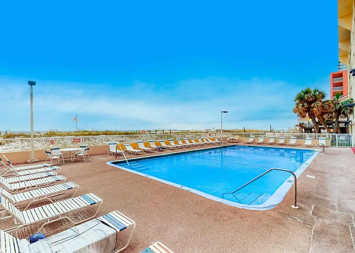 12th-floor Beachfront With Private Balcony Ac Hot Tub Pool Sauna *