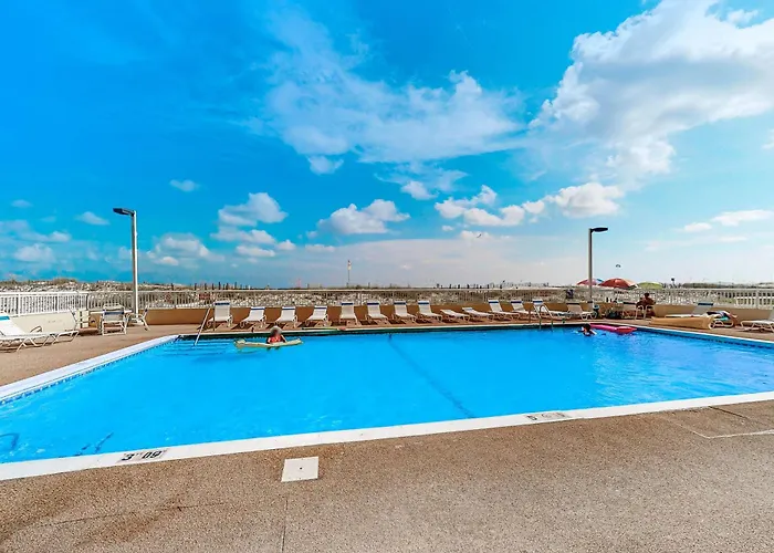 12th-floor Beachfront With Private Balcony Ac Hot Tub Pool Sauna Gulf Shores